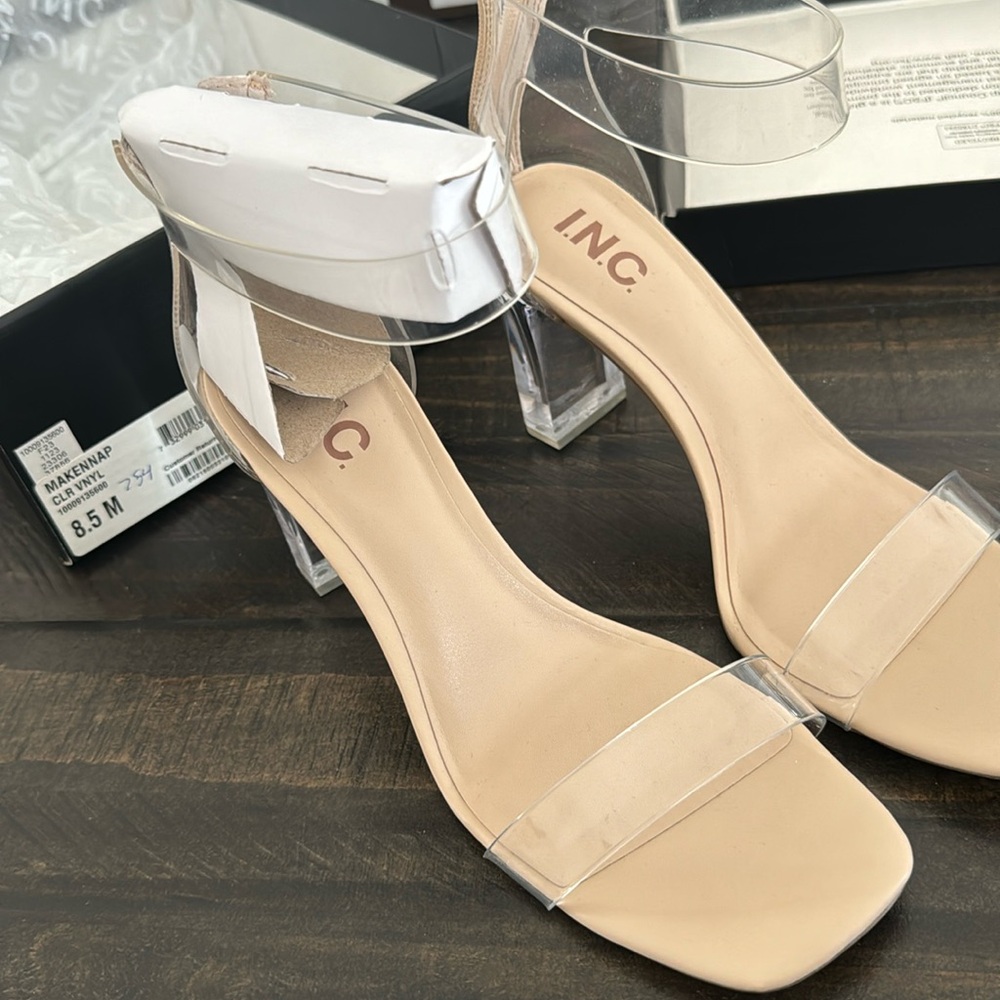 INC Women's Makenna 8.5 NWB Clear Vinyl Dress Sandals